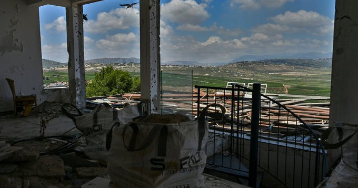 sulme-te-reja-nga-hezbollah-izraeli-mbyll-shkollat-dhe-plazhet-ne-veri-te-vendit